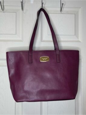 Michael Kors Plum jet Set Travel Tote Shoulder Bag